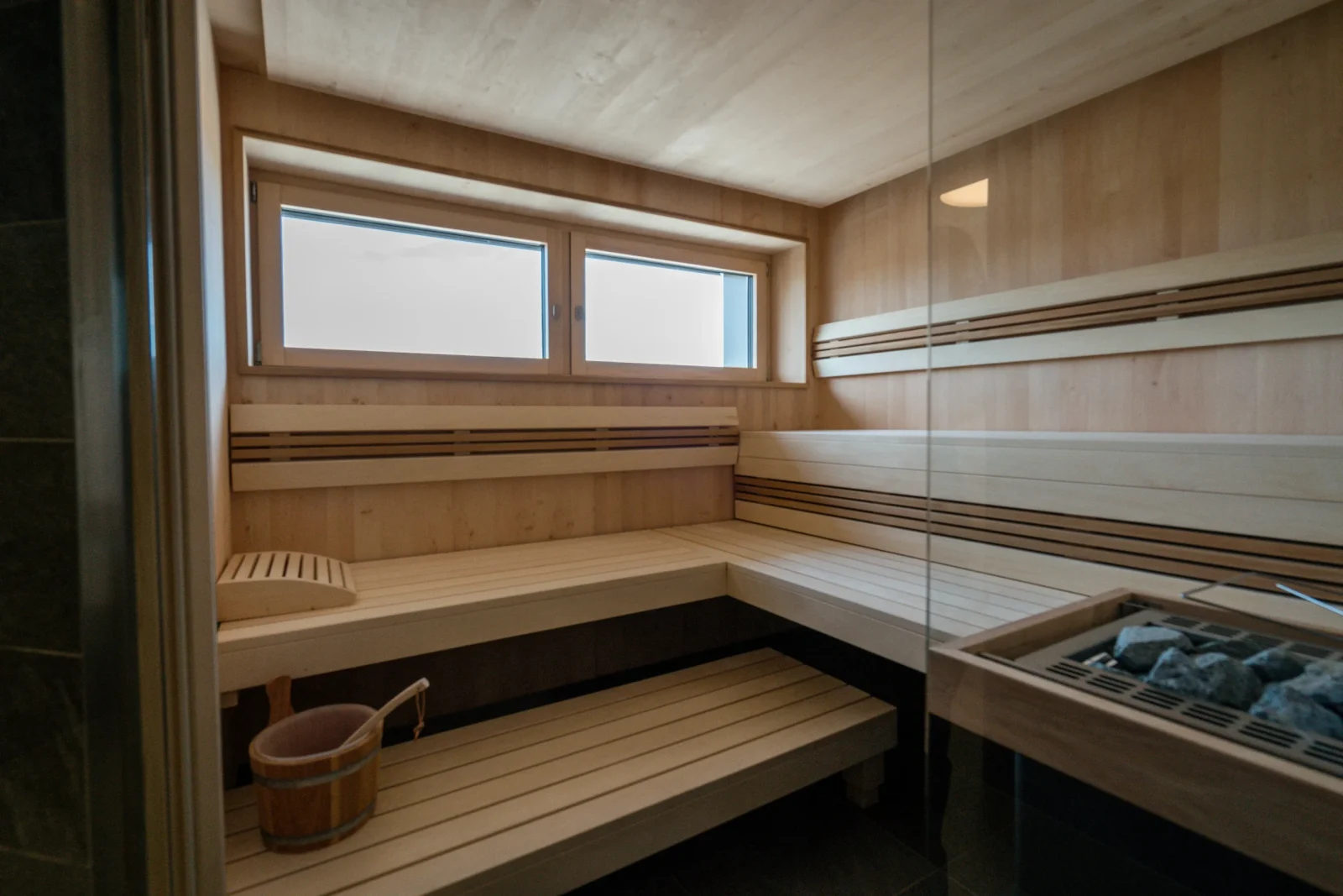 Foto der leeren Sauna im Hotel Federwerk